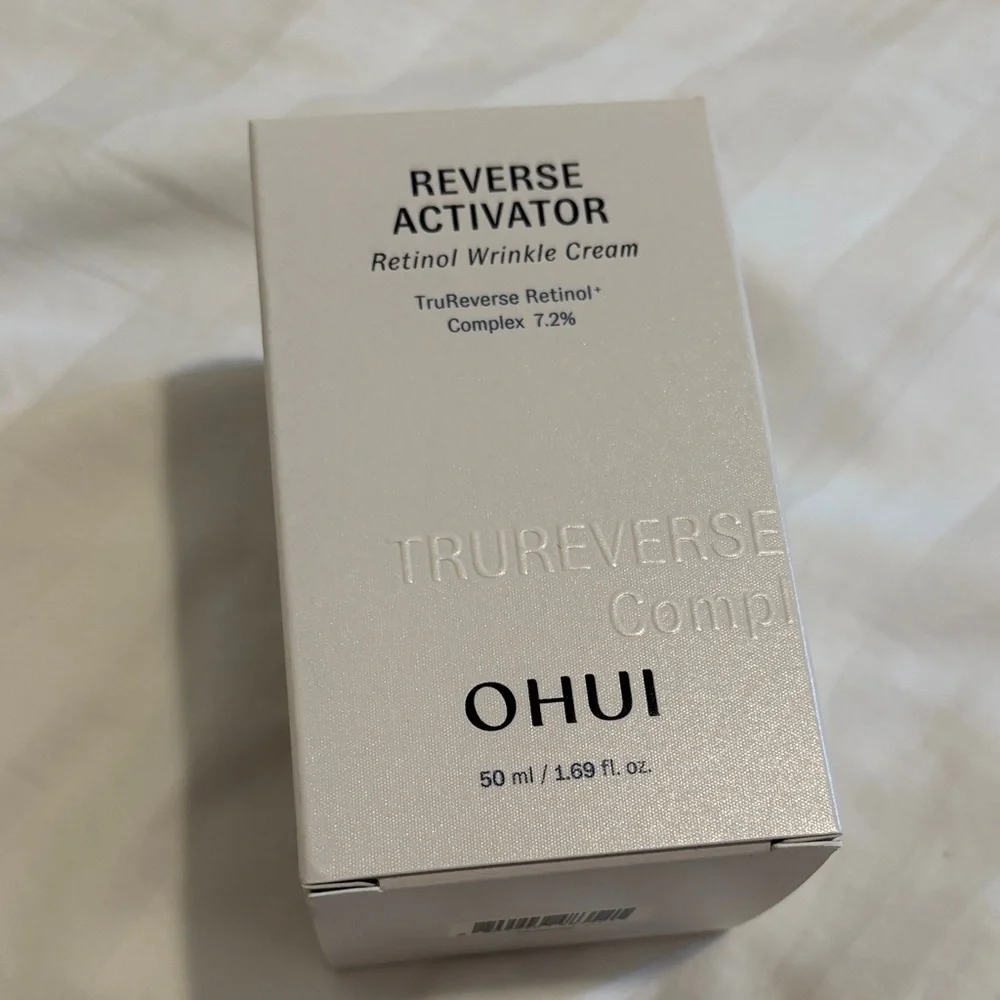Ohui Reverse Activator Retinol Wrinkle Cream - White - Picture 2 of 4